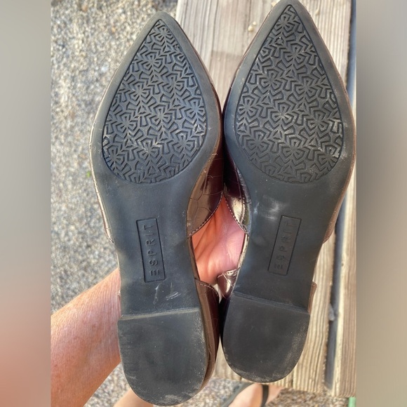 Esprit Women's Peace Croc Embossed D'Orsay Flat Bordeaux Size: 6 M color maroon - Picture 6 of 8